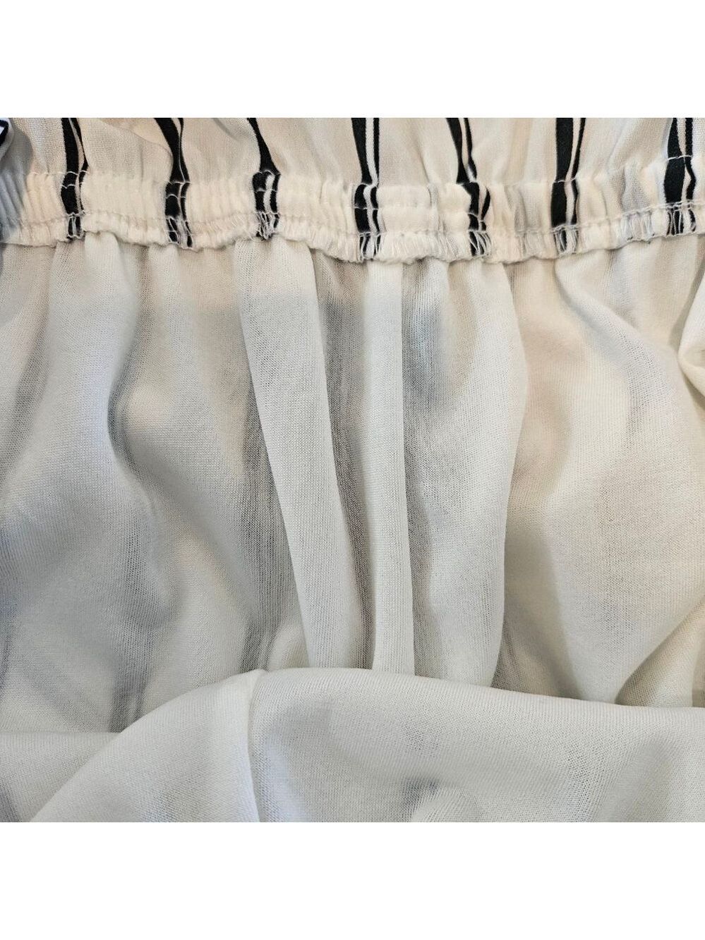 Women's MELLÓ DAY White & Black Striped Ruffle Cropped Jumpsuit M Pockets! - Picture 9 of 9